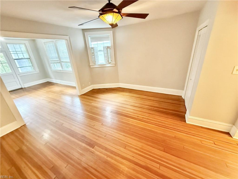 Photo 7 of 22 residential for sale in Norfolk virginia Photo 7 of 22 residential for sale in Norfolk virginia