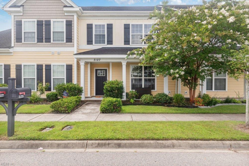 Photo 3 of 15 residential for sale in Chesapeake virginia Photo 3 of 15 residential for sale in Chesapeake virginia