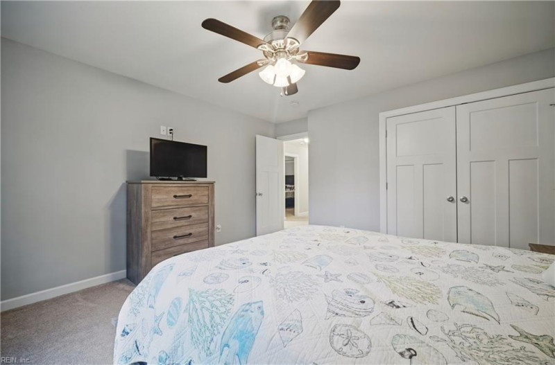 Photo 18 of 42 residential for sale in Virginia Beach virginia