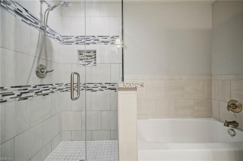 Photo 23 of 42 residential for sale in Virginia Beach virginia