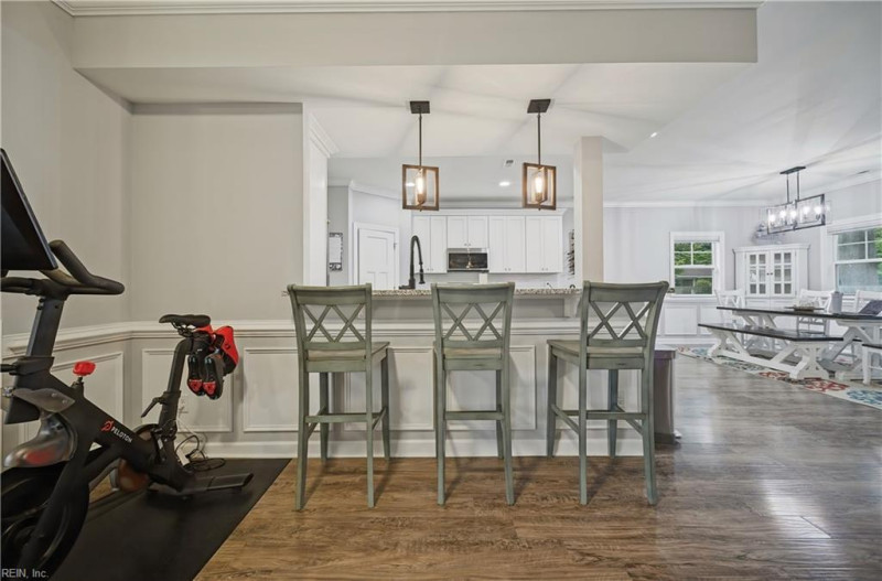 Photo 8 of 42 residential for sale in Virginia Beach virginia