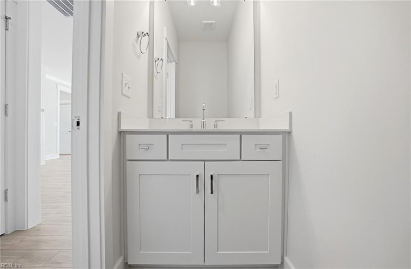 Photo 15 of 23 residential for sale in Suffolk virginia