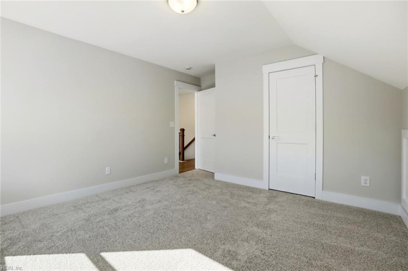 Photo 21 of 23 residential for sale in Suffolk virginia