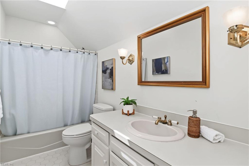 Photo 46 of 50 residential for sale in Norfolk virginia Photo 46 of 50 residential for sale in Norfolk virginia