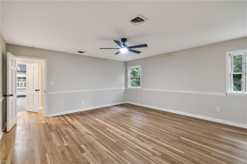 Photo 30 of 39 residential for sale in York County virginia