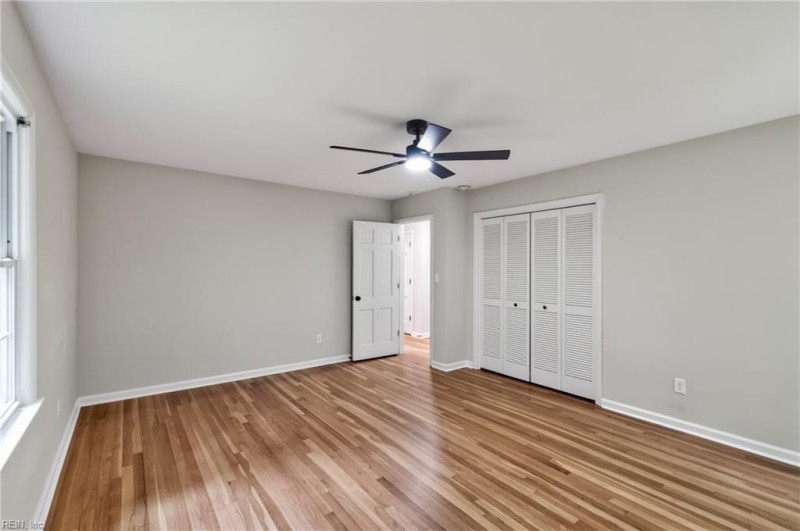 Photo 36 of 39 residential for sale in York County virginia