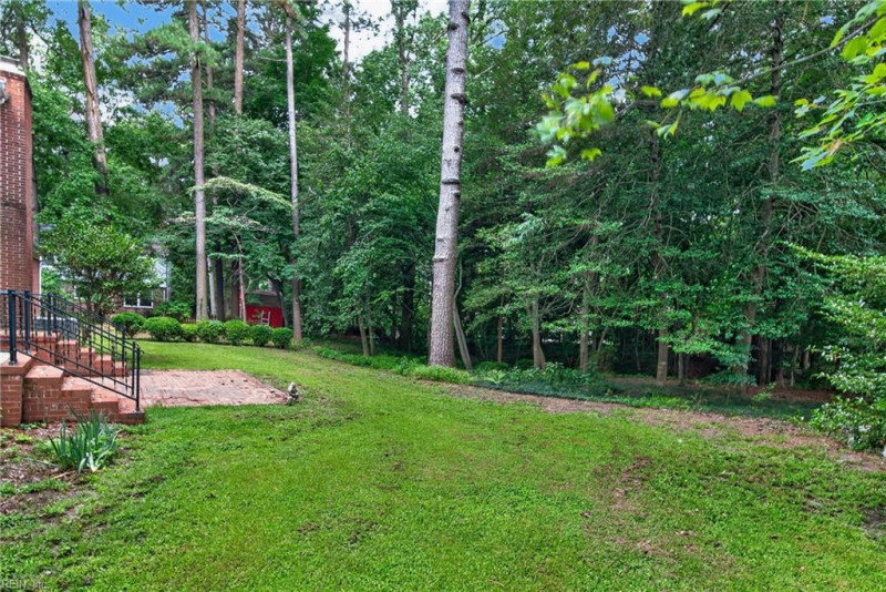 Photo 39 of 39 residential for sale in York County virginia