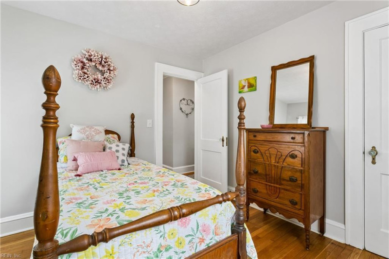 Photo 21 of 48 residential for sale in Newport News virginia