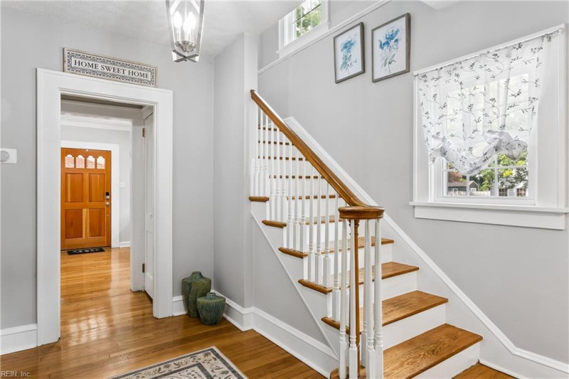 Photo 29 of 48 residential for sale in Newport News virginia