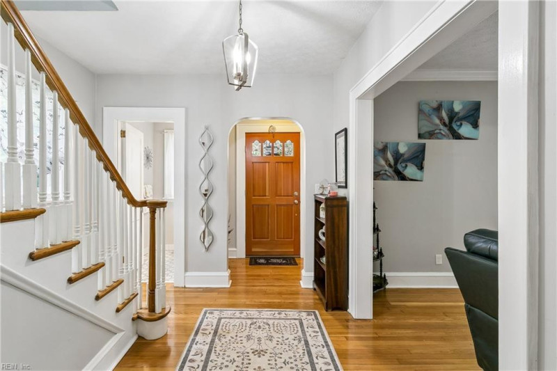 Photo 7 of 48 residential for sale in Newport News virginia