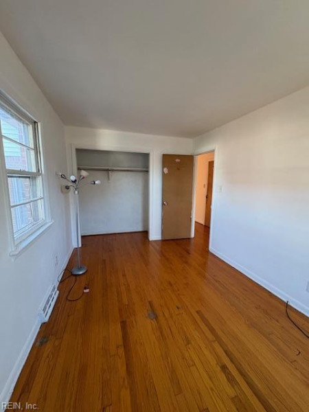Photo 13 of 31 residential for sale in Norfolk virginia Photo 13 of 31 residential for sale in Norfolk virginia