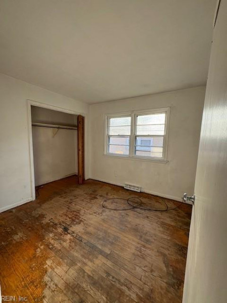 Photo 18 of 31 residential for sale in Norfolk virginia Photo 18 of 31 residential for sale in Norfolk virginia