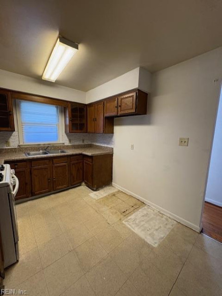 Photo 22 of 31 residential for sale in Norfolk virginia Photo 22 of 31 residential for sale in Norfolk virginia