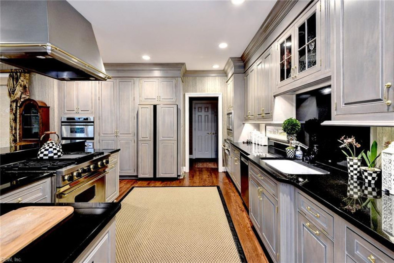 Photo 27 of 49 residential for sale in Williamsburg virginia