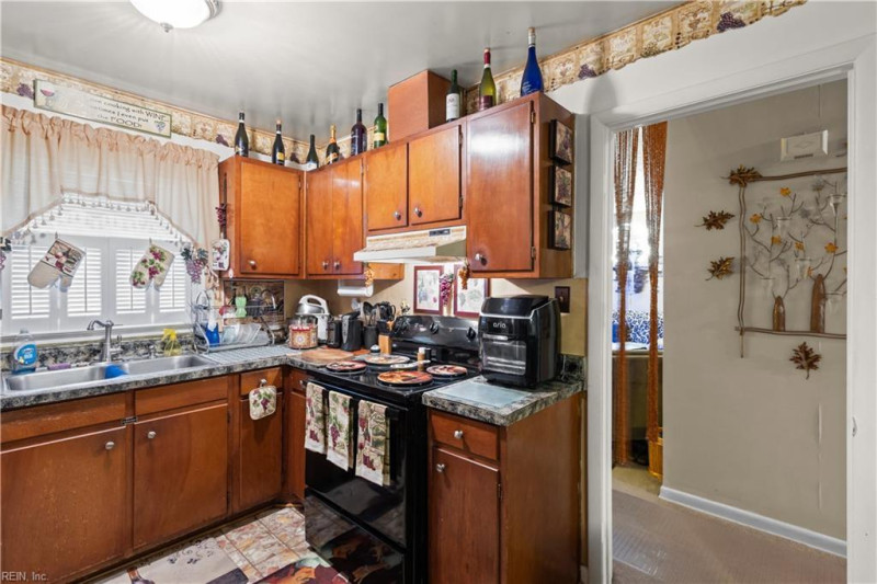 Photo 17 of 22 residential for sale in Hampton virginia Photo 17 of 22 residential for sale in Hampton virginia