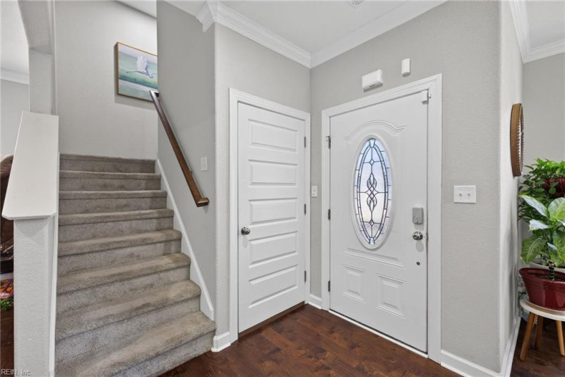 Photo 4 of 31 residential for sale in Norfolk virginia Photo 4 of 31 residential for sale in Norfolk virginia