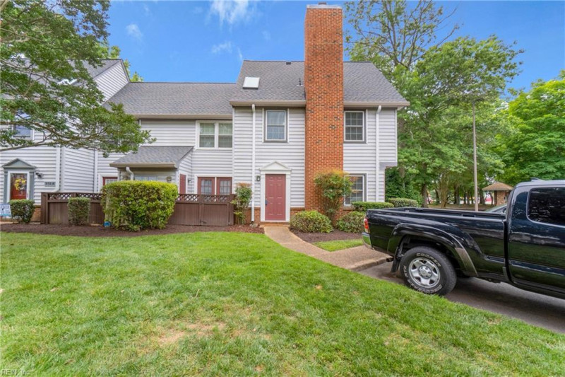 Photo 2 of 23 residential for sale in Chesapeake virginia Photo 2 of 23 residential for sale in Chesapeake virginia