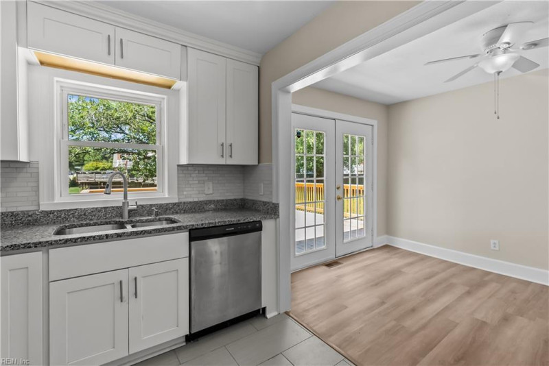 Photo 4 of 42 residential for sale in Norfolk virginia Photo 4 of 42 residential for sale in Norfolk virginia