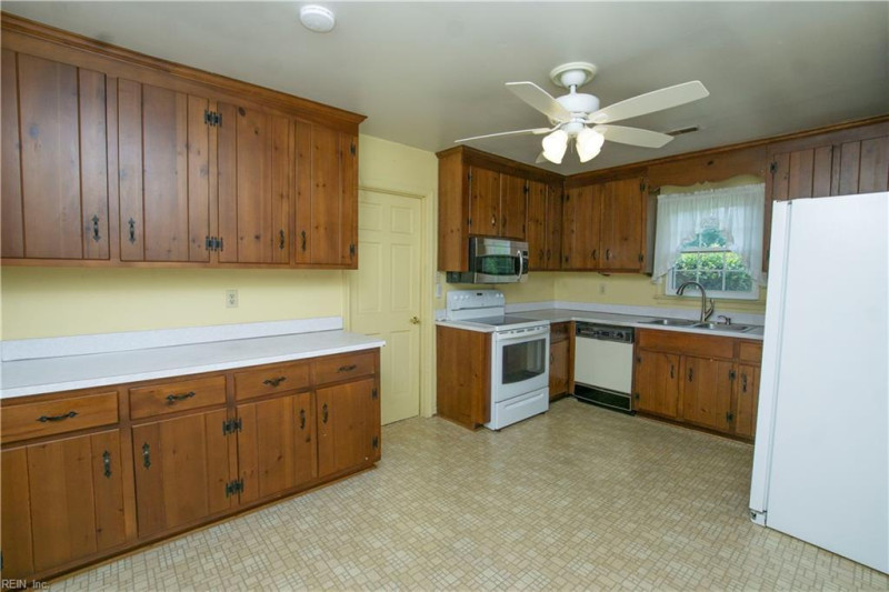 Photo 19 of 39 residential for sale in Newport News virginia Photo 19 of 39 residential for sale in Newport News virginia