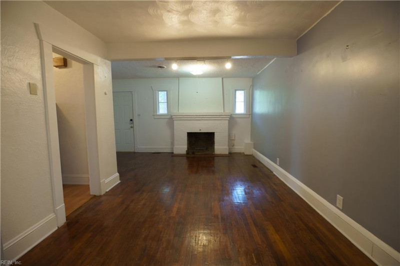 Photo 15 of 27 residential for sale in Norfolk virginia Photo 15 of 27 residential for sale in Norfolk virginia