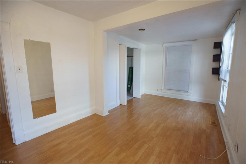 Photo 21 of 27 residential for sale in Norfolk virginia Photo 21 of 27 residential for sale in Norfolk virginia