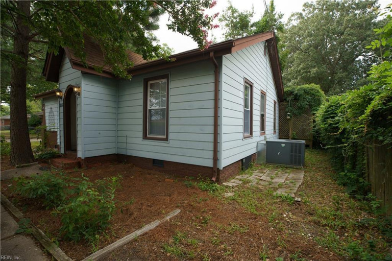 Photo 26 of 27 residential for sale in Norfolk virginia Photo 26 of 27 residential for sale in Norfolk virginia