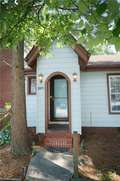Photo 3 of 27 residential for sale in Norfolk virginia Photo 3 of 27 residential for sale in Norfolk virginia