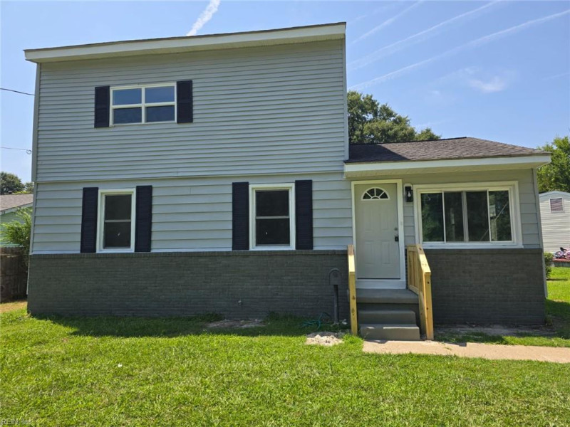 Photo 1 of 39 residential for sale in Portsmouth virginia