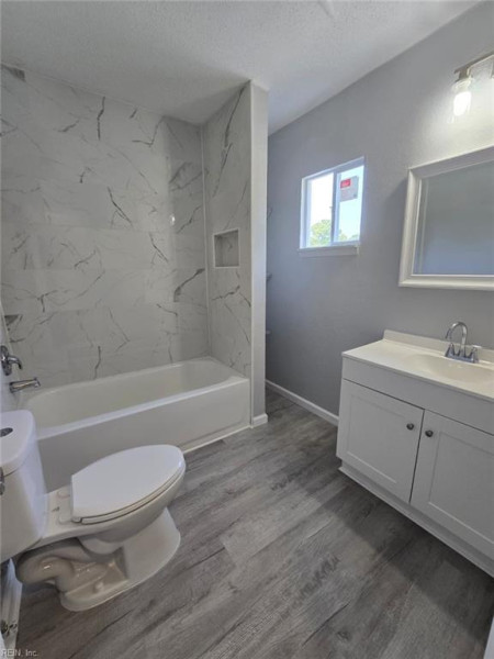 Photo 25 of 39 residential for sale in Portsmouth virginia