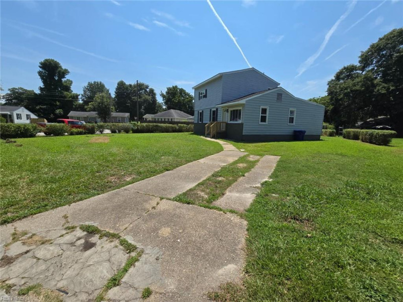 Photo 38 of 39 residential for sale in Portsmouth virginia