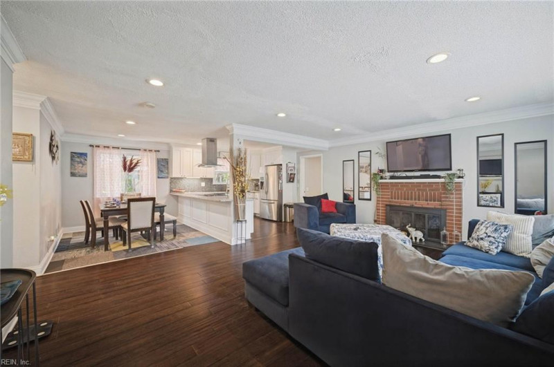 Photo 10 of 44 residential for sale in Norfolk virginia Photo 10 of 44 residential for sale in Norfolk virginia