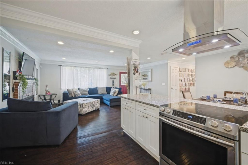 Photo 13 of 44 residential for sale in Norfolk virginia Photo 13 of 44 residential for sale in Norfolk virginia