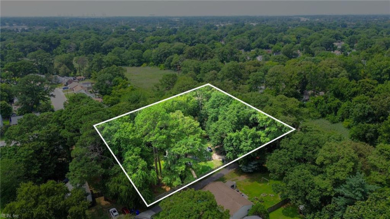 Photo 42 of 44 residential for sale in Norfolk virginia Photo 42 of 44 residential for sale in Norfolk virginia