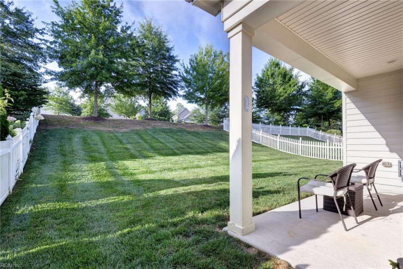 Photo 31 of 43 residential for sale in James City County virginia