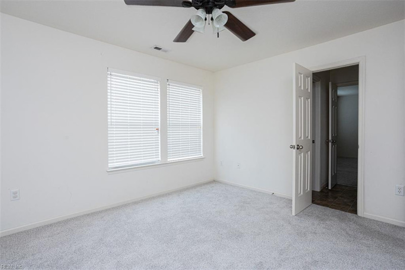 Photo 24 of 31 residential for sale in Chesapeake virginia