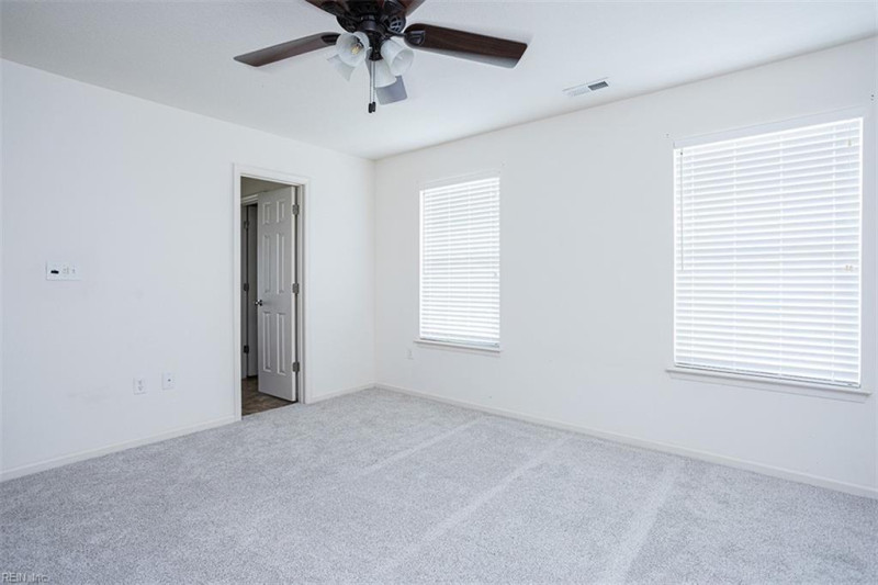 Photo 28 of 31 residential for sale in Chesapeake virginia