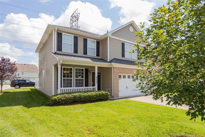 Photo 3 of 31 residential for sale in Chesapeake virginia