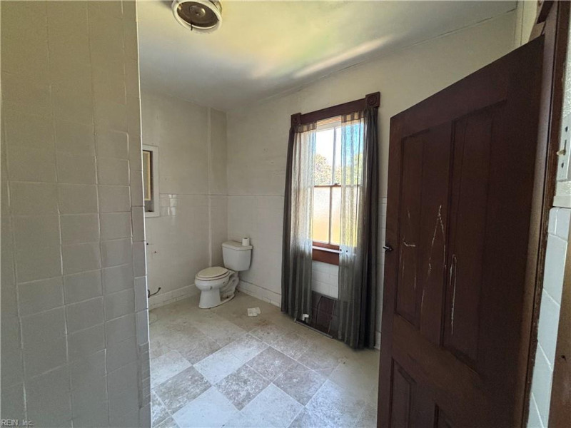 Photo 11 of 20 residential for sale in Portsmouth virginia Photo 11 of 20 residential for sale in Portsmouth virginia