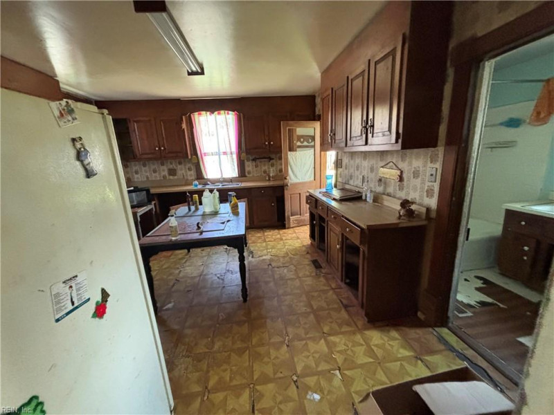 Photo 4 of 20 residential for sale in Portsmouth virginia Photo 4 of 20 residential for sale in Portsmouth virginia