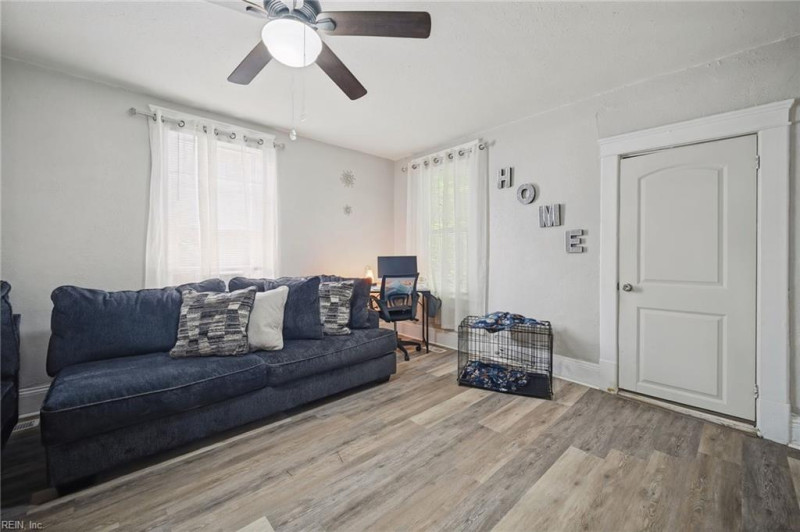 Photo 8 of 26 residential for sale in Norfolk virginia