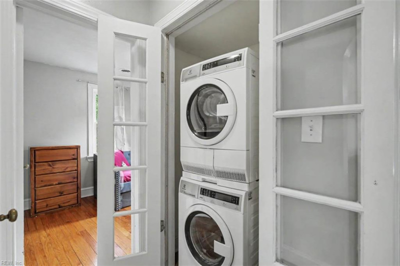 Photo 21 of 27 residential for sale in Norfolk virginia Photo 21 of 27 residential for sale in Norfolk virginia