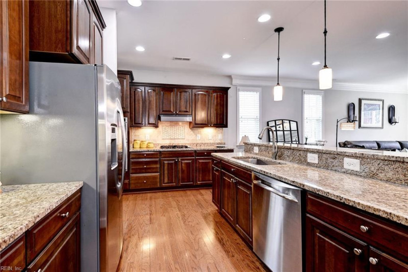 Photo 11 of 48 residential for sale in James City County virginia