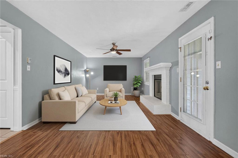 Photo 21 of 38 residential for sale in Virginia Beach virginia