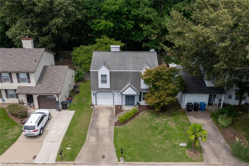Photo 4 of 38 residential for sale in Virginia Beach virginia