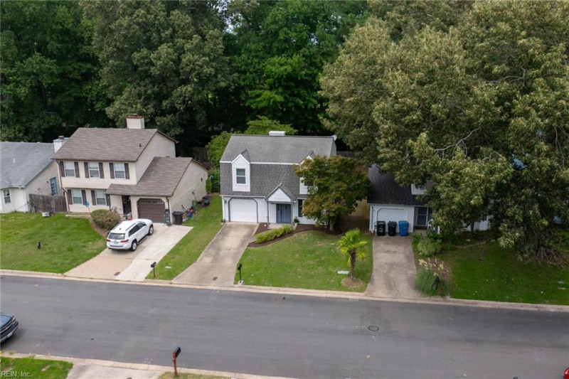 Photo 6 of 38 residential for sale in Virginia Beach virginia