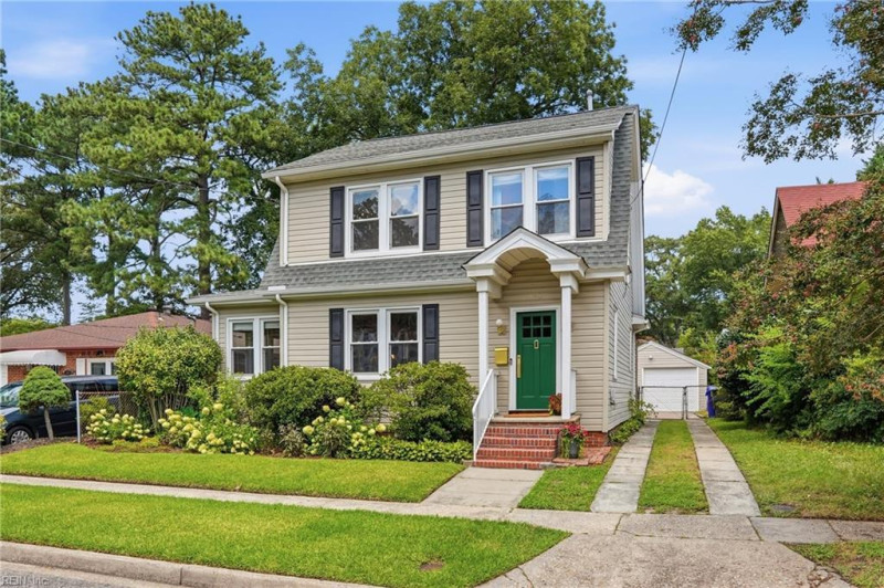 Photo 1 of 28 residential for sale in Norfolk virginia