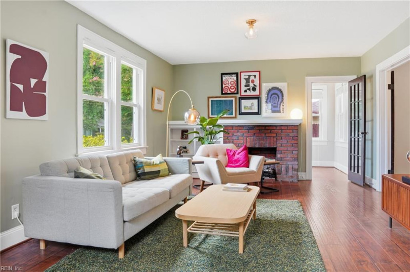 Photo 4 of 28 residential for sale in Norfolk virginia