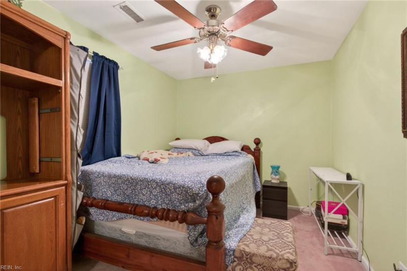 Photo 30 of 38 residential for sale in Chesapeake virginia