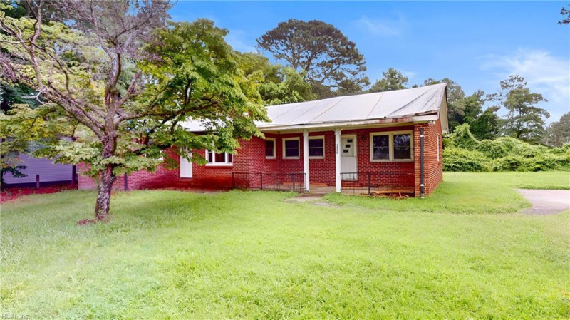 Photo 1 of 42 residential for sale in Suffolk virginia