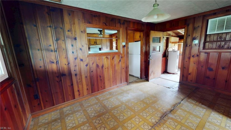 Photo 17 of 42 residential for sale in Suffolk virginia
